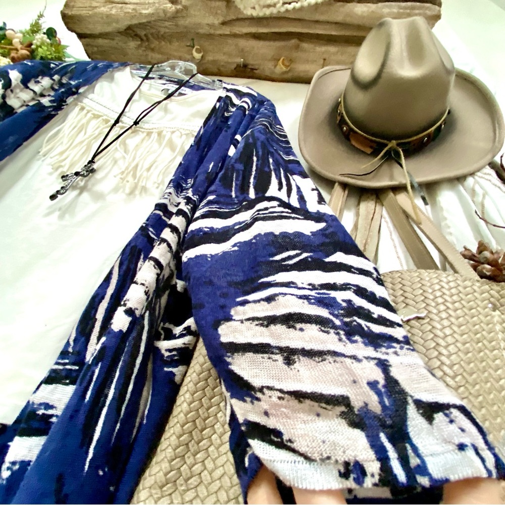 Anthropologie Blue and White Abstract Print Cardigan - Picture 5 of 11